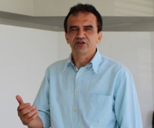 Elizeu sente carência no meio, não descarta volta de Xuxa e prioriza folha