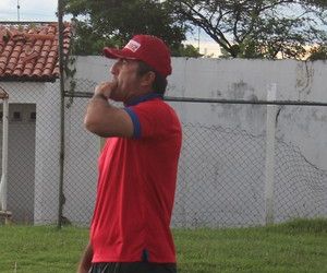 'Coração quase parou', revela Moroni após vaga no fim da prorrogação