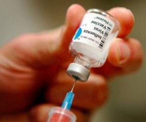 Diretor da Sesapi alerta pais quanto a fake news sobre efeitos de vacinas
