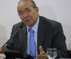 Padilha assumirá Ministério do Trabalho após saída de Yomura