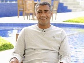 Romário defende Dunga: 'Nossa seleção está em grandes mãos'