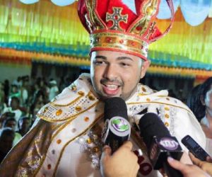 Rei Momo 2015 é preso suspeito de participação da morte de cabo da PM