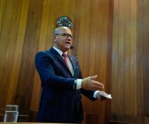 Franzé Silva pede ao Conselho Nacional do MPF o afastamento de procuradores da Lava Jato