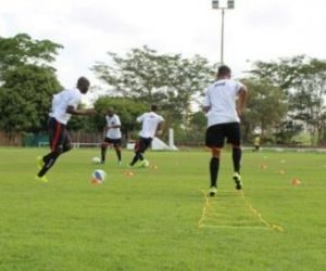 Em ritmo de circuito, Fla-PI sofre em treino e preparador avalia: "Proveitoso"