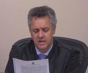 Acompanhe AO VIVO: julgamento do recurso de Lula é iniciado em Porto Alegre