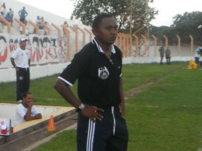 'Temos obrigação de vencer', afirma técnico do Cori sobre jogos em casa