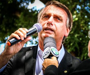 "Governadores do Nordeste querem dividir o País", afirma Bolsonaro
