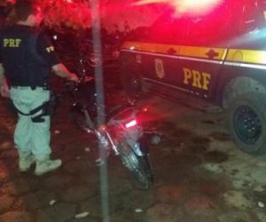 PRF recupera motocicleta com sinais de identificação adulterados em Bom Jesus
