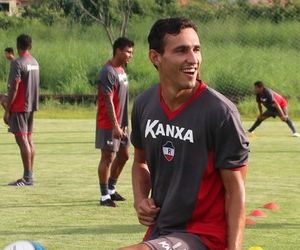 Parnahyba tira lateral Sideval de time da PB e elenco chega a 22 jogadores