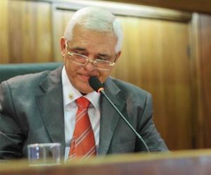 Deputado Themístocles Filho adia audiências em ministérios