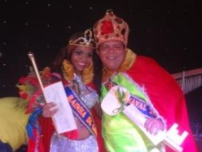 Confira a abertura do Carnaval 2012 de Floriano