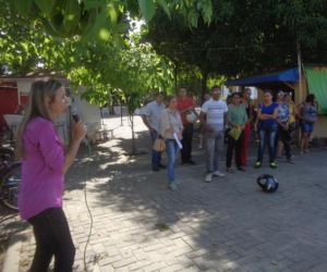 Sindicato dos Servidores de Floriano realiza ato em Praça pública