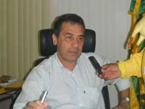 Prefeito e SINTE-PI se reúnem para discutir reajuste de salários