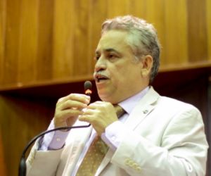 Robert Rios registra prisão de ministro e alerta governador sobre escândalo