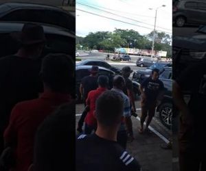 Vídeo mostra tiros por suposta briga de trânsito na avenida Raul Lopes