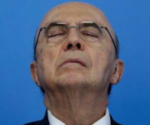 Ministro de Temer sinaliza aumento de impostos e juros mais altos