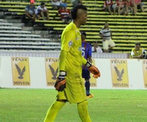 Após derrota por 3 a 0, goleiro Lucas rebate: "Sabemos da nossa qualidade"