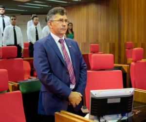 Aluísio Martins destaca posse do novo Bispo de Campo Maior