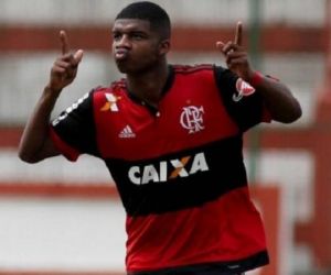 Fla recebe Cruzeiro em jogo que pode marcar a estreia de Lincoln