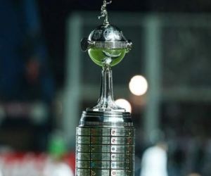 Palmeiras enfrenta a U Católica, e São Paulo pega o Racing nas oitavas da Libertadores