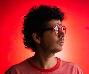 Felipe S expande discografia solo com singles "Longe de tudo" e "Cai a tarde"
