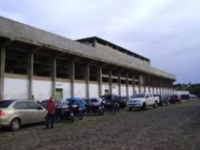 Campeonato florianense retorna com duas goleadas