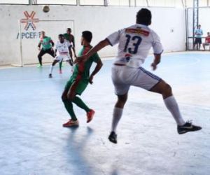 Após derrota, técnico do Crensa teme perder vaga na semi
