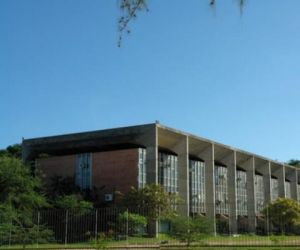 Seduc bloqueia mais 96 contracheques de professores faltosos