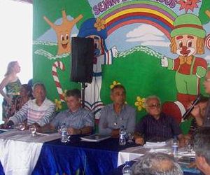 Deputado Gustavo Neiva participou de encontro do G15 em Eliseu Martins