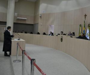 TCE-PI autoriza contratação de escritório de advocacia sem licitação