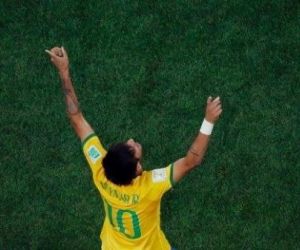 Em uma atuação típica de muito nervosismo Brasil vence Croácia por 3 a 1