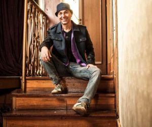 Zeca Baleiro prepara álbum de forró que inclui parceria póstuma com Dominguinhos