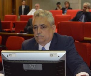 "Governador está sitiado pela militância do PT", afirma Rios