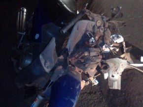 Motociclista tem cabeça esmagada em acidente