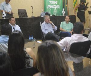João Henrique reúne dirigentes do PMDB de São João do Piauí e região
