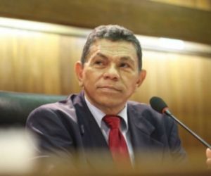 João de Deus elogia a inauguração de obras pelo governo