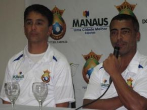 Ganso e Neymar? Romário define dupla com Bebeto: 'A melhor'