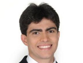 Médico acusado de matar cinco pessoas em acidente continua preso