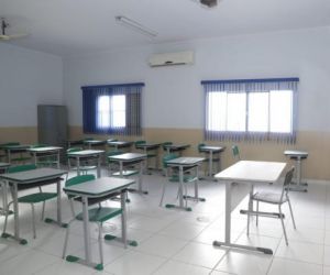 Prefeito de José de Freitas suspende aulas presenciais até o dia 2 de maio devido à pandemia