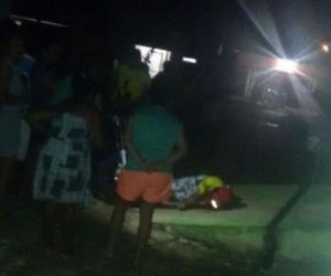 Homem é morto a tiros na porta de casa no Conjunto Vila Leão