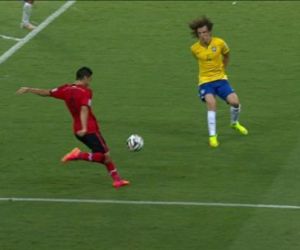 Ochoa brilha, Brasil empata sem gols com o México, mas ainda lidera