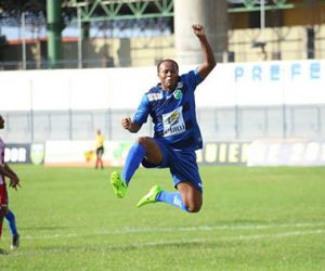 Atacante Joelson deixa time no Kuwait e retorna ao Altos