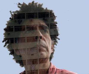 Marcos Sacramento expõe visões do confinamento no álbum Crônicas do apartamento 20