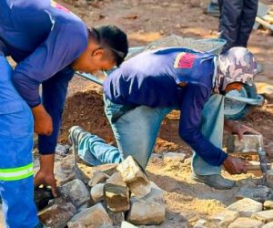 Prefeitura de Floriano intensifica obras de infraestrutura em ruas do Campo Velho e Centro