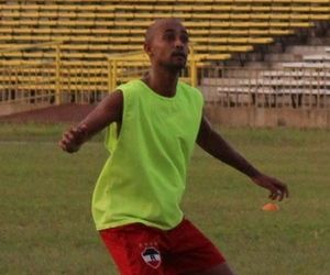 Caso Arílson: presidente do River-PI espera regularizar o lateral até sexta