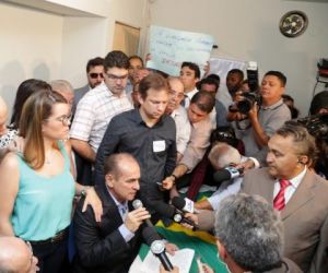 "Continuarei minha luta por um Piauí melhor", diz Marcelo Castro em renúncia