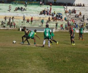 Observador técnico do Vasco da Gama avalia novos talentos do futebol em Floriano