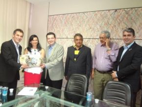 Reunião cela parceria entre Rotary e Prefeitura de Floriano