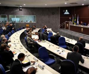 Bancadas de partidos sofrem alterações na Câmara de Teresina