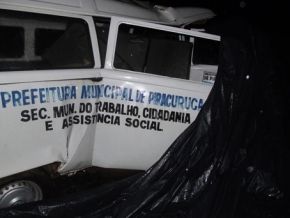 Prefeitura faz sepultamento das 7 vítimas de acidente